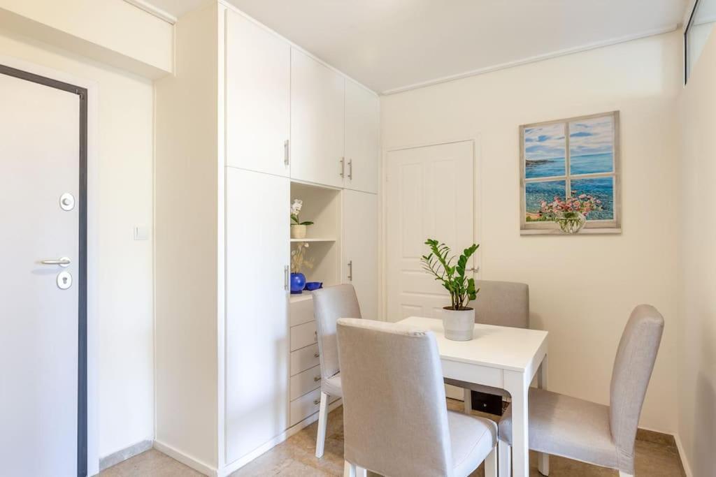 Glyfada Center Sea View Apt Apartment Атина Екстериор снимка
